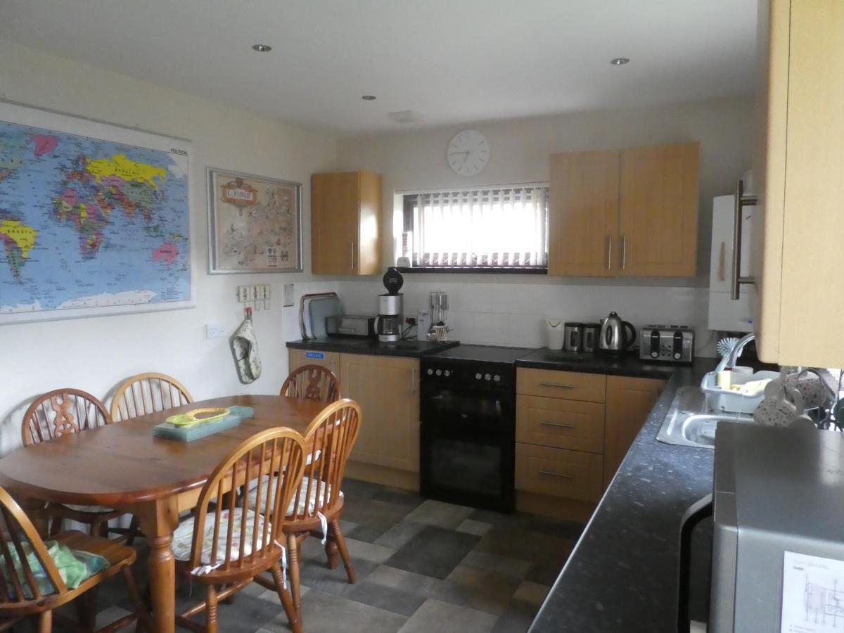 Parkland 14 Is A Detached Premier 3 Bedroom Bungalow Sleeping 6 Bude Exterior photo